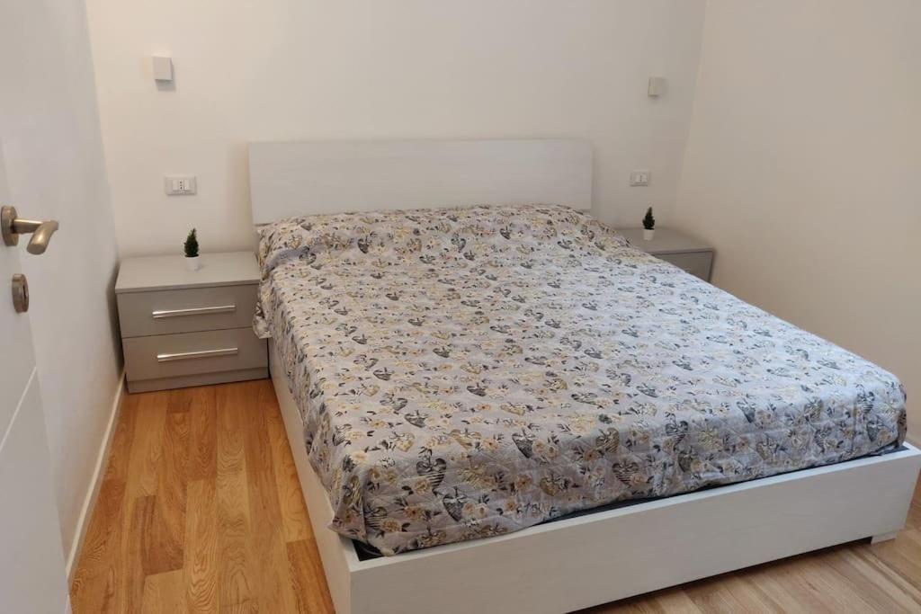 Apartament La Casa Di Dani Genua Zewnętrze zdjęcie